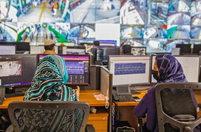 Women working at Zu Peshawar BRT, a “bus rapid transit” system in Peshawar, Pakistan. The organization is an equal opportunity employer. Photo: ADB/Rahim Mizra.